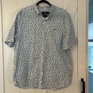 Vineyard Vines Men’s Whale Shirt-New, no tags. Size XL-VACATION VIBES!
